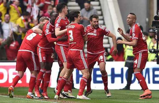 新赛季中带 新赛季中带